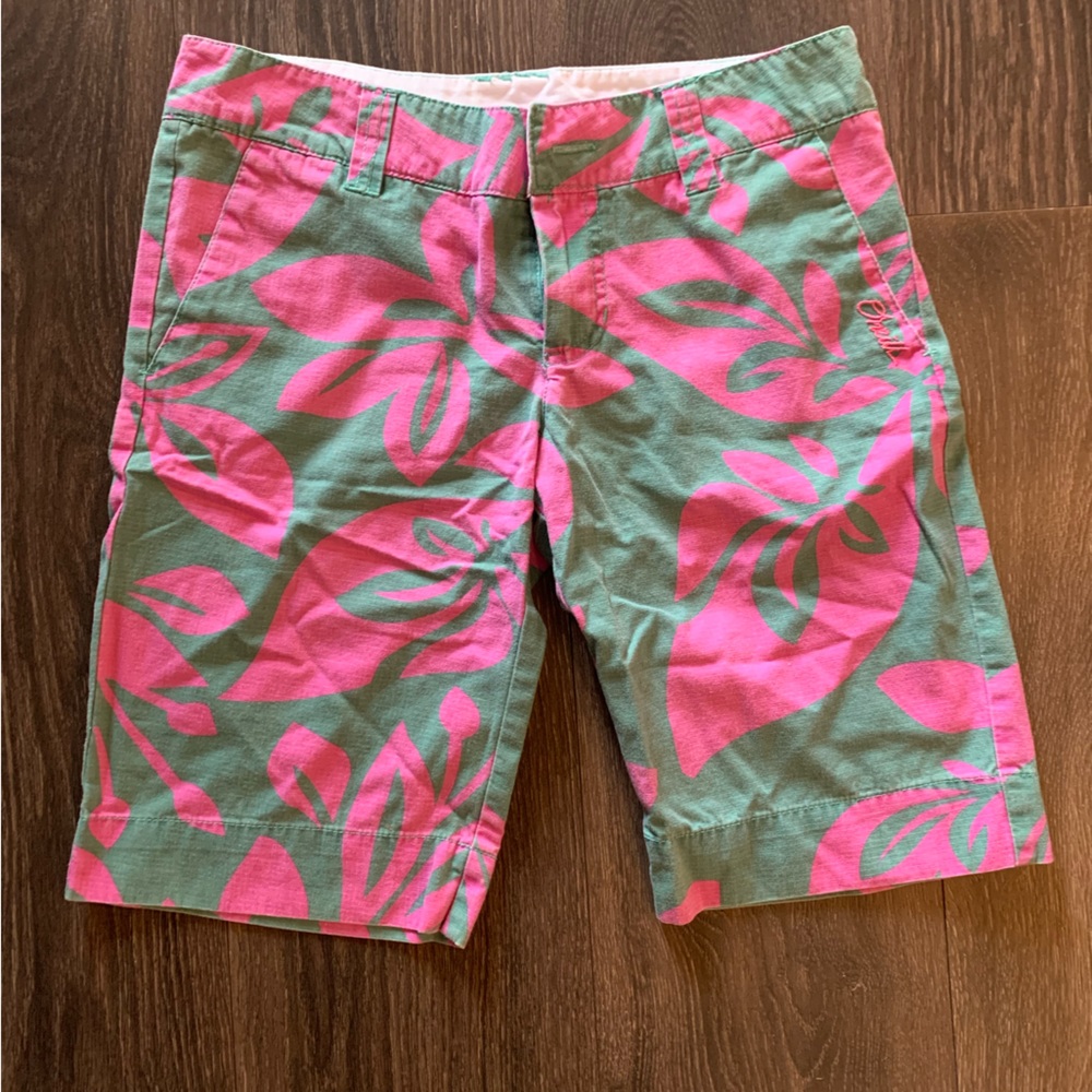 O’Neill shorts size 3